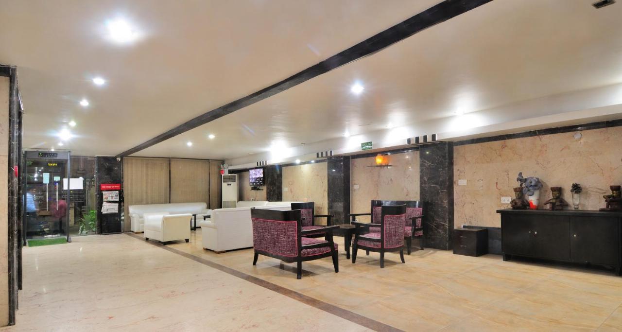 The Bonlon Inn-Near Blk Hospital เดลี ภายนอก รูปภาพ