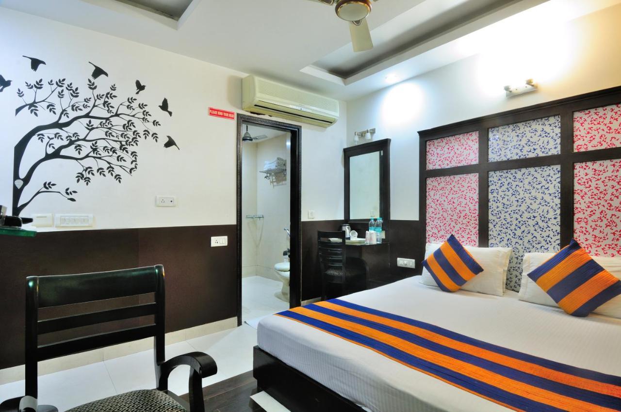 The Bonlon Inn-Near Blk Hospital เดลี ภายนอก รูปภาพ