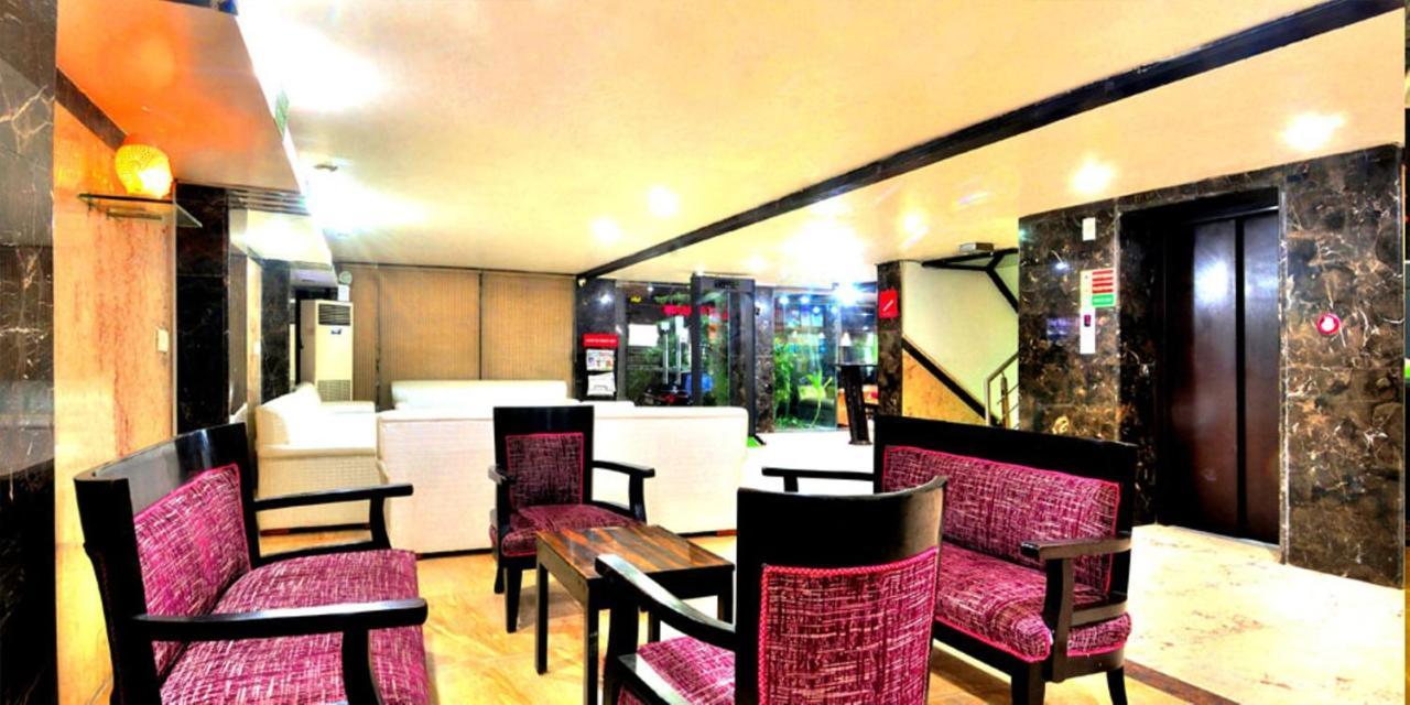 The Bonlon Inn-Near Blk Hospital เดลี ภายนอก รูปภาพ